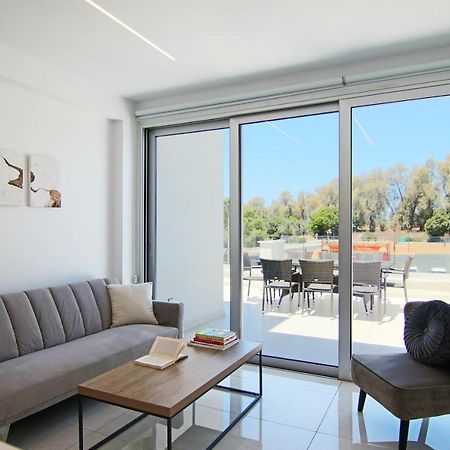Apartament Phaedrus Living Pafos Zewnętrze zdjęcie
